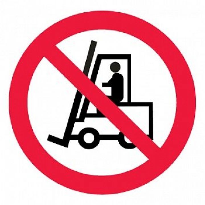 Знак Эксклюзив P07 Запрещается движение средств напольного транспорта (размер 200х200)